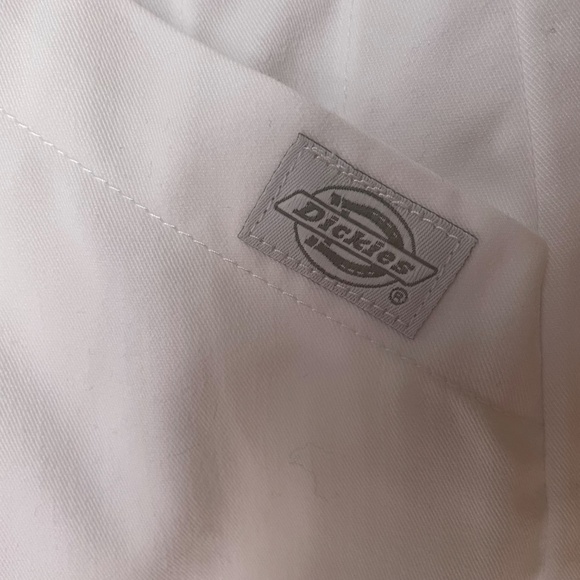 Dickies Women's White Lab Coat, XS - Picture 2 of 4